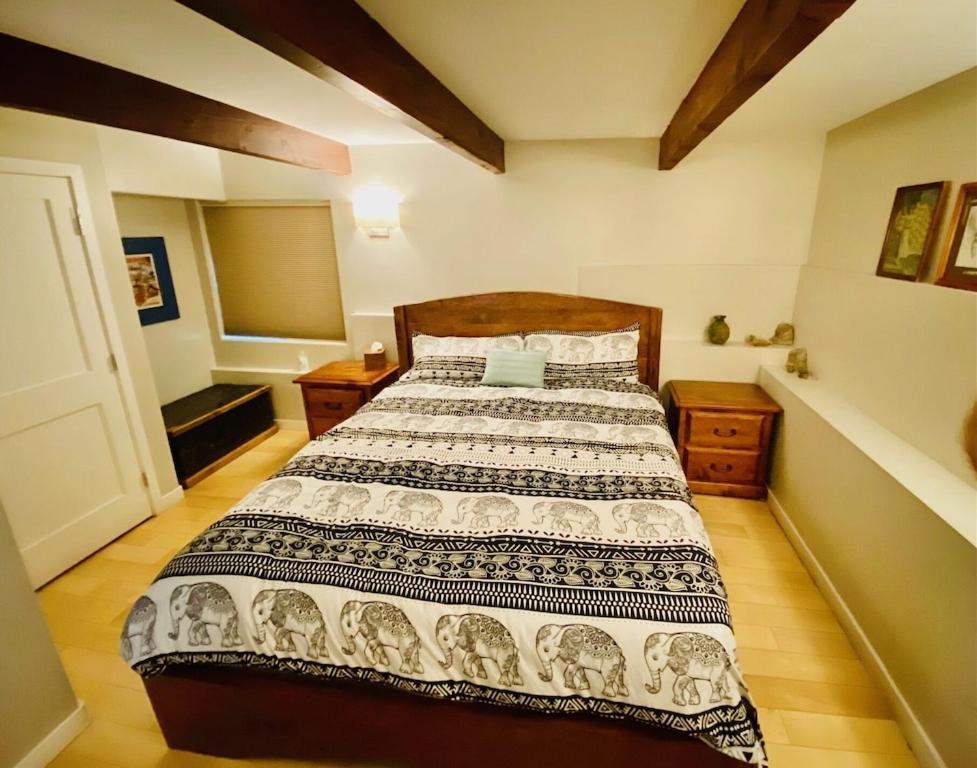 Modern 6 Bedroom Retreat, Stunning Lake Views, Close To Village! レイク・アローヘッド エクステリア 写真