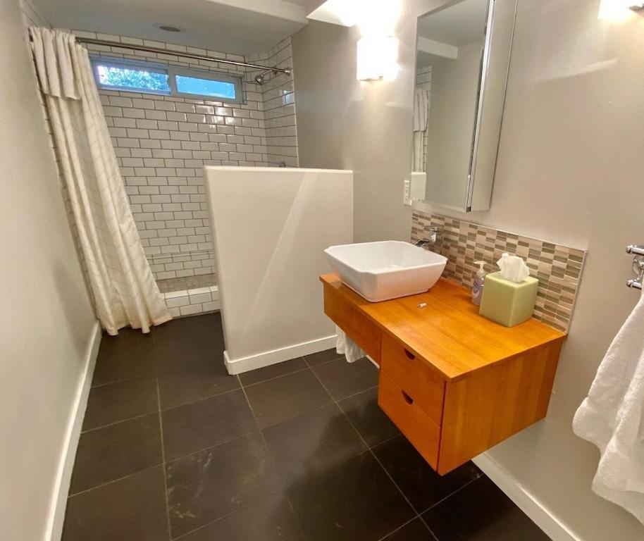 Modern 6 Bedroom Retreat, Stunning Lake Views, Close To Village! レイク・アローヘッド エクステリア 写真